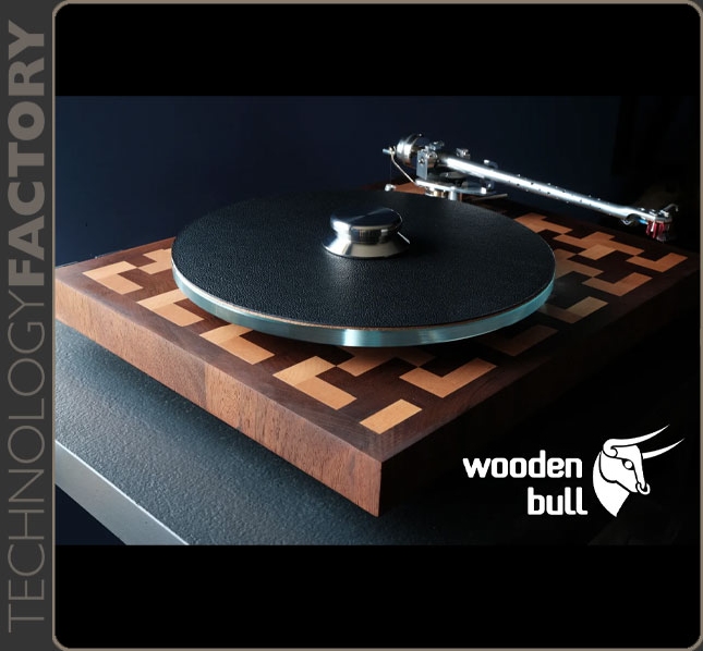 Wooden Bull - Classic Black