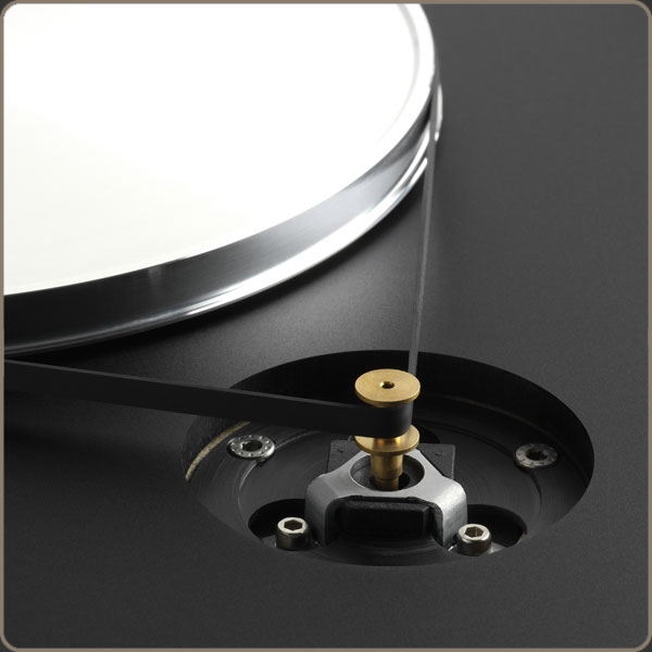 Clearaudio Concept - Black/LightWood