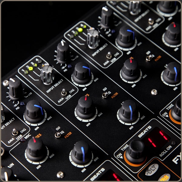 Allen&Heath Xone:DB4